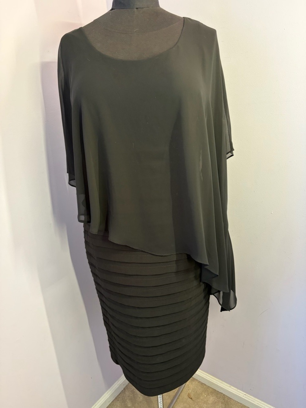 Adrianna Papell Dress,Size 14